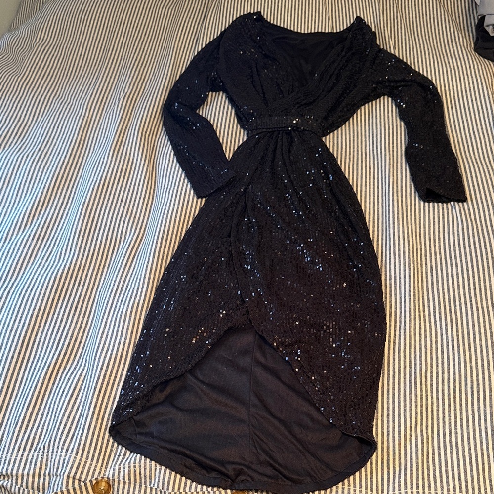 Elegant Black Sequin Dress